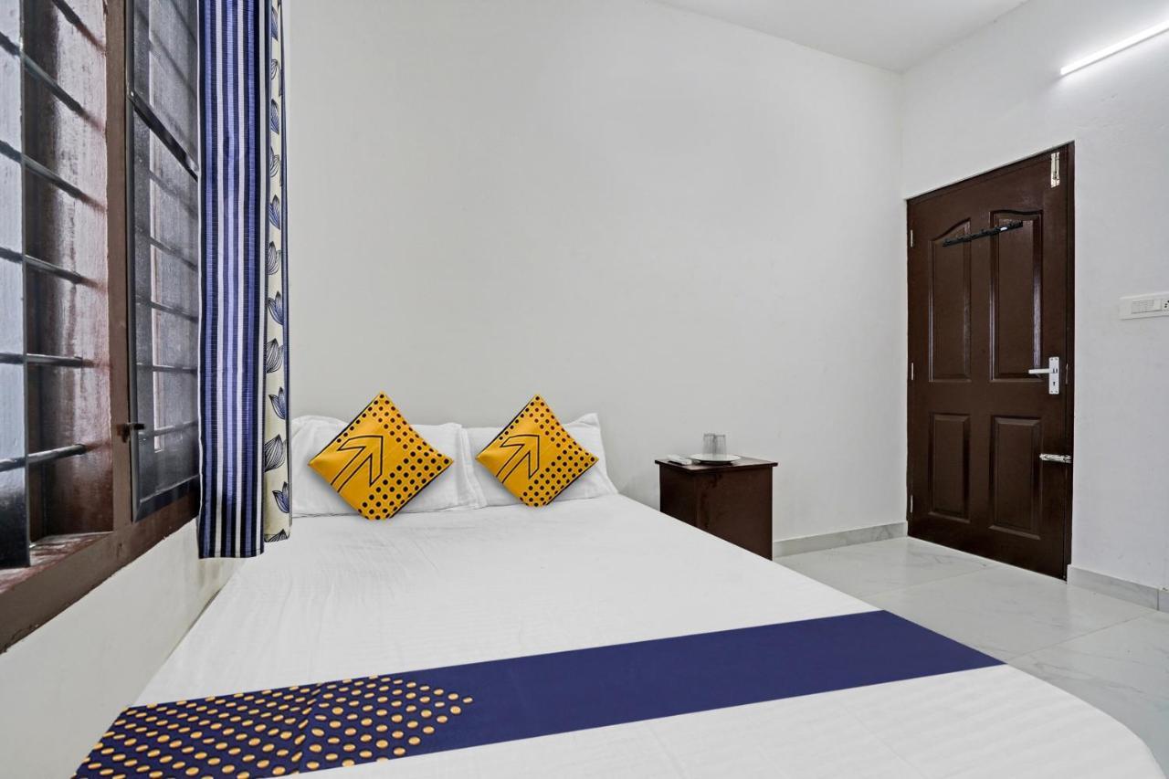 Kochi Spot On Blissful Villa מראה חיצוני תמונה